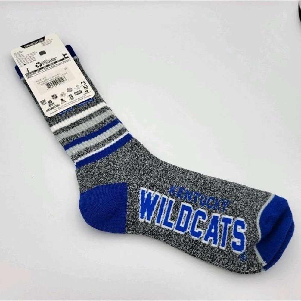 Kentucky Wildcats NCAA For Bare Feet (2) Knit Dress & (2) Crew Socks Men's Large - Picture 5 of 10